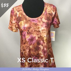 XS Lularoe Classic T